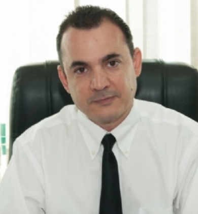 עו"ד ניר נעים